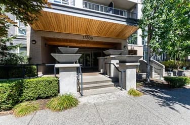 Condo for sale at 216 13339 102a Avenue Surrey British Columbia - MLS: R3147217
