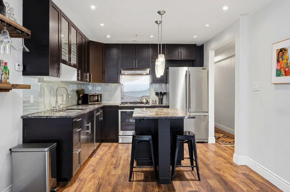 216 1549 KITCHENER STREET, Vancouver, BC — Residential for Sale - Main Photo