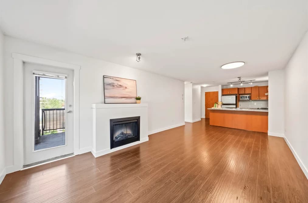 216 4728 DAWSON STREET, Burnaby, BC — Residential for Sale - Photo 2