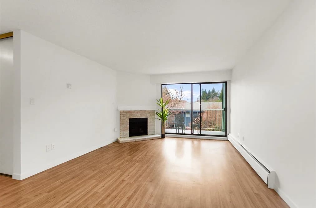 216 9202 HORNE STREET, Burnaby, BC — Residential for Sale - Photo 2