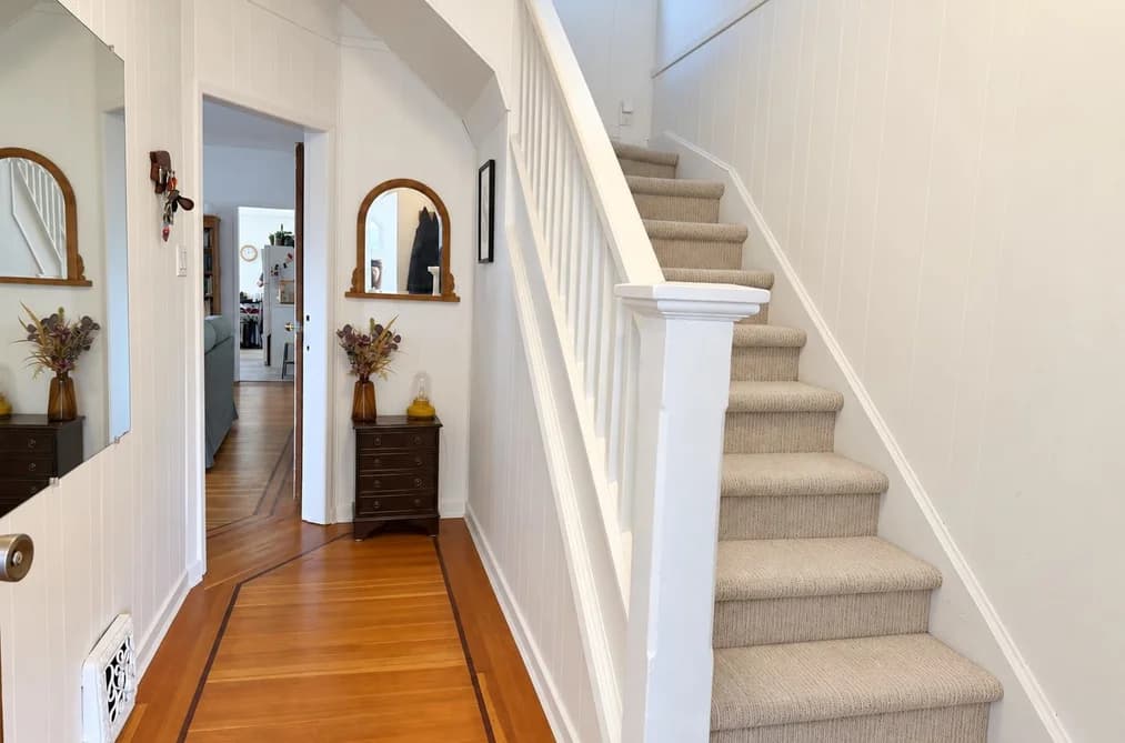 216 E 18TH STREET, North Vancouver, BC — Residential for Sale - Photo 2
