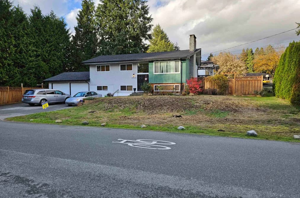 21633 DONOVAN AVENUE, Maple Ridge, BC — Residential for Sale - Main Photo