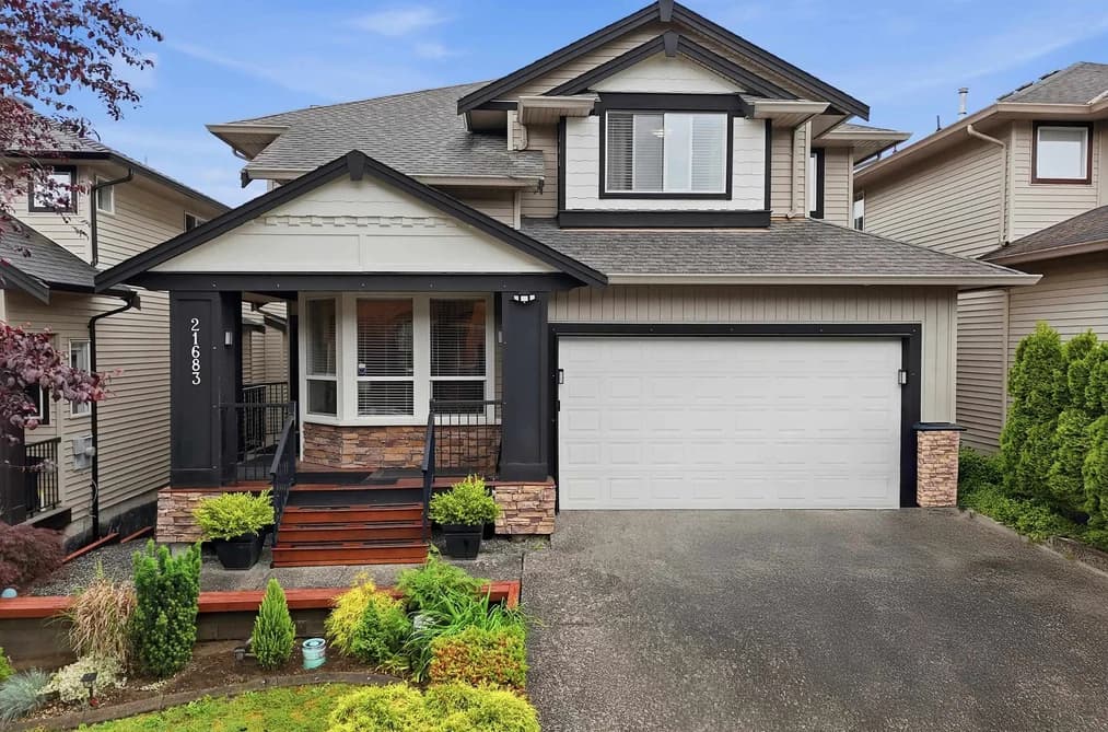 21683 89A AVENUE, Langley, BC — Residential for Sale - Main Photo