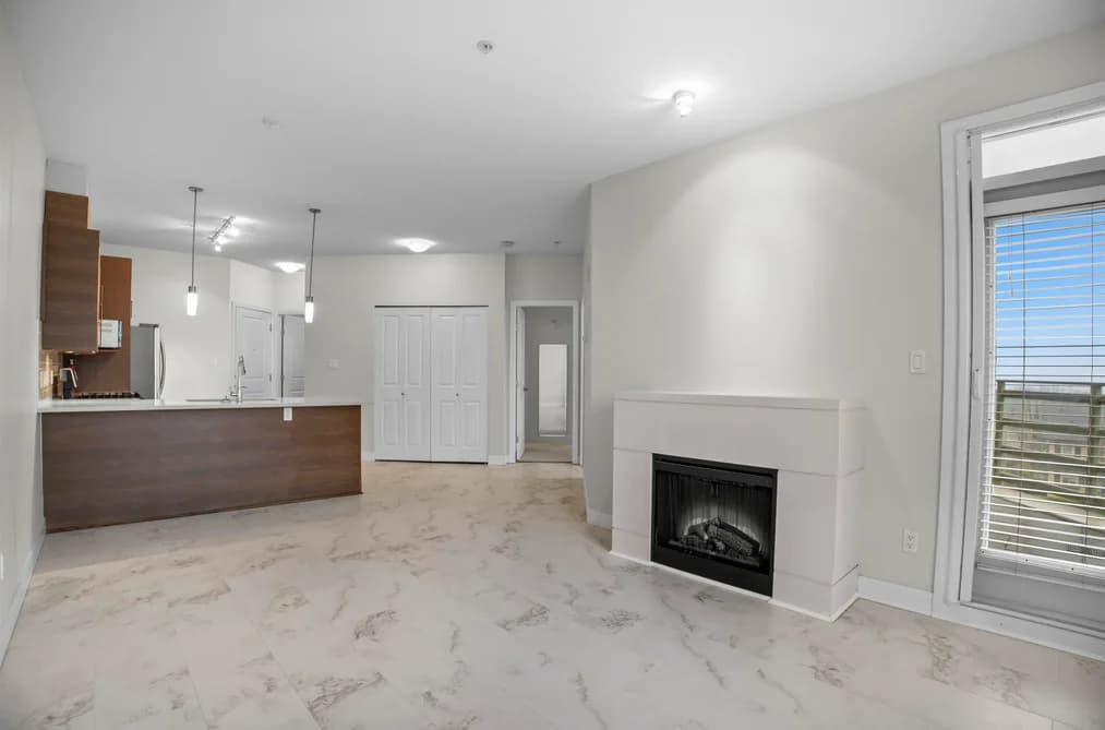 217 15850 26 AVENUE, Surrey, BC — Residential for Sale - Photo 2