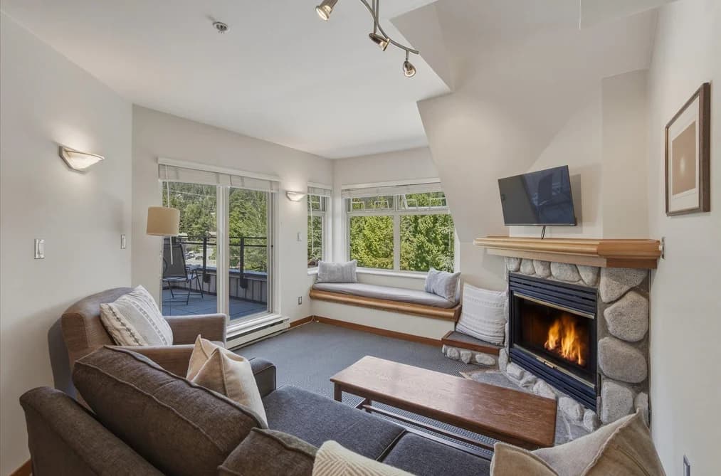 217 2050 LAKE PLACID ROAD, Whistler, BC — Residential for Sale - Photo 2