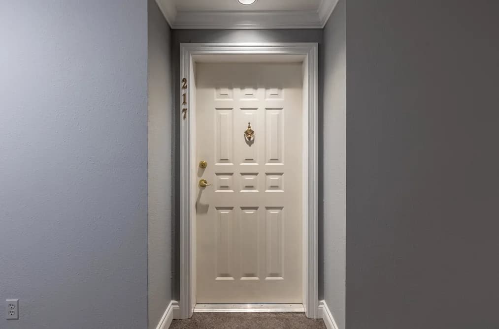 217 2451 GLADWIN ROAD, Abbotsford, BC — Residential for Sale - Photo 2