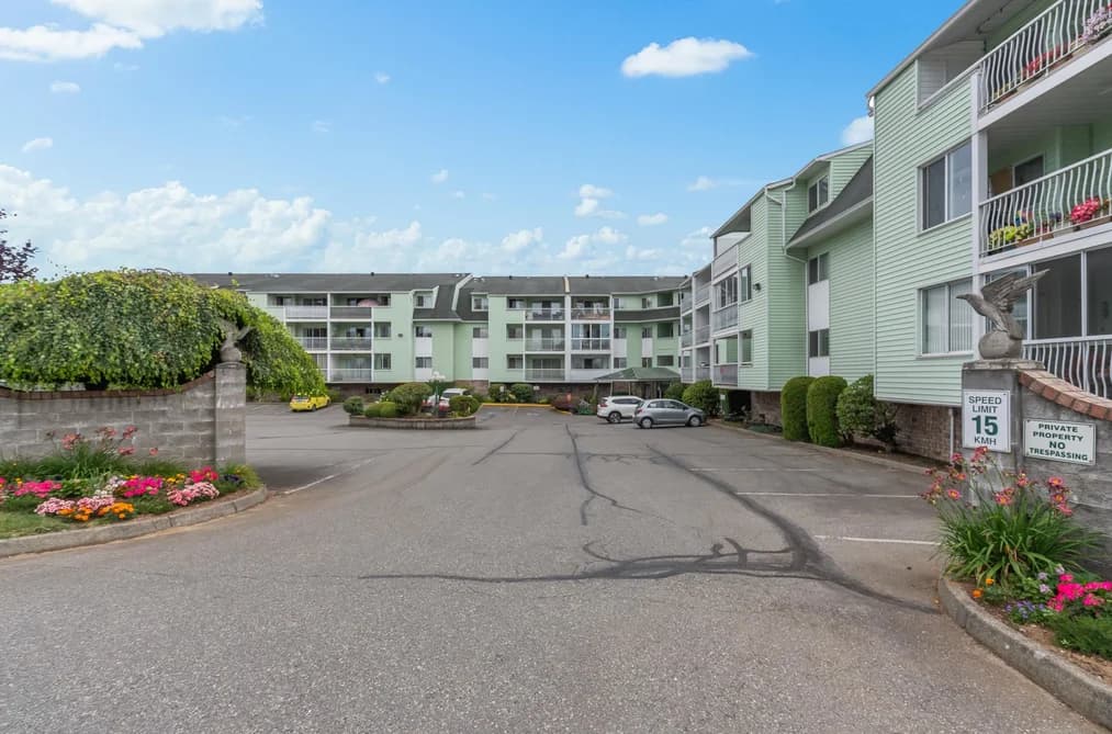217 31850 UNION AVENUE, Abbotsford, BC — Residential for Sale - Photo 2