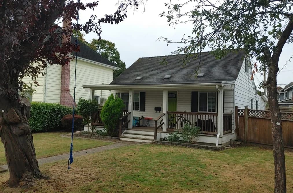 2171 STIRLING AVENUE, Richmond, BC — Residential for Sale - Photo 2