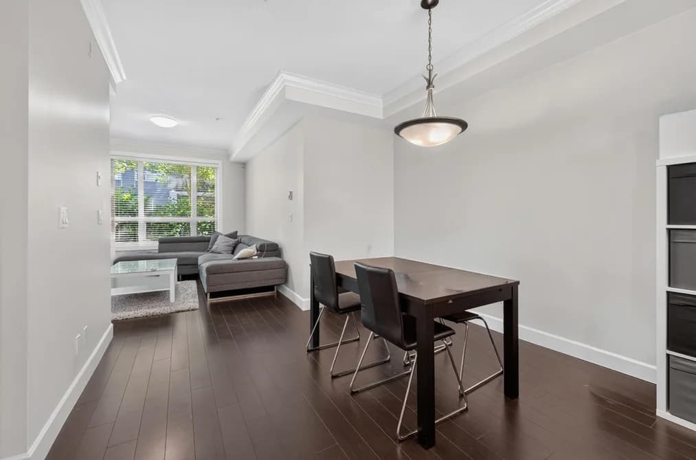 218 13897 FRASER HIGHWAY, Surrey, BC — Residential for Sale - Photo 2