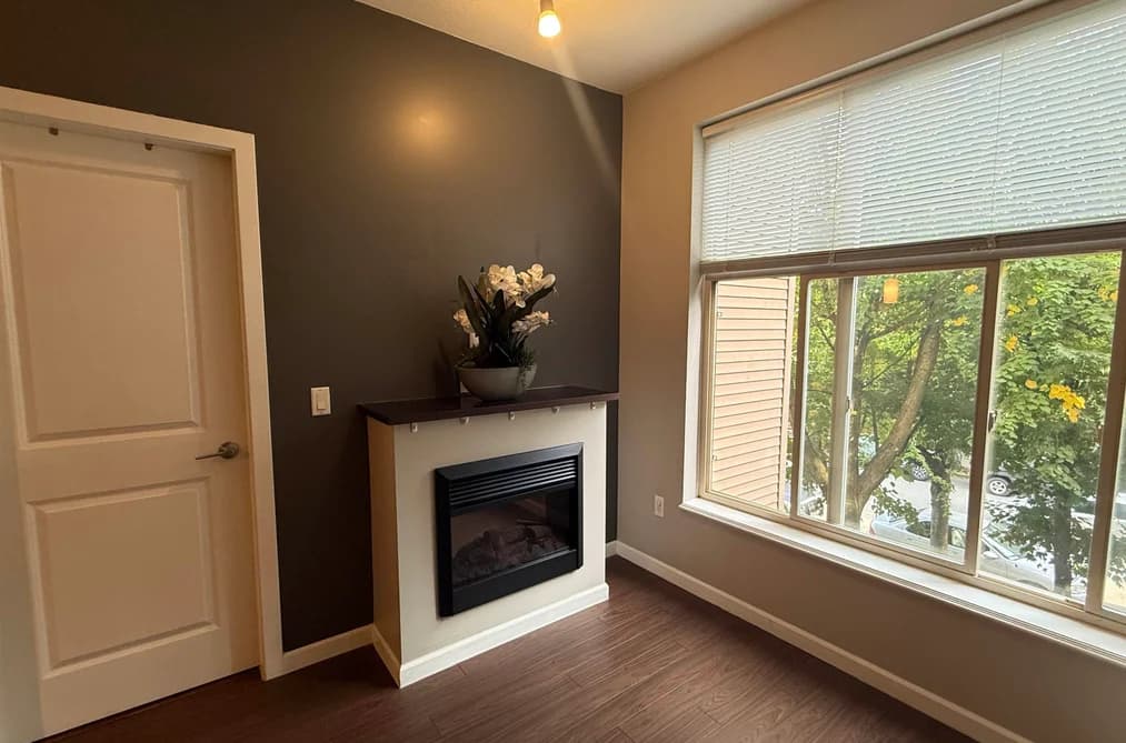 218 2477 KELLY AVENUE, Port Coquitlam, BC — Residential for Sale - Photo 2