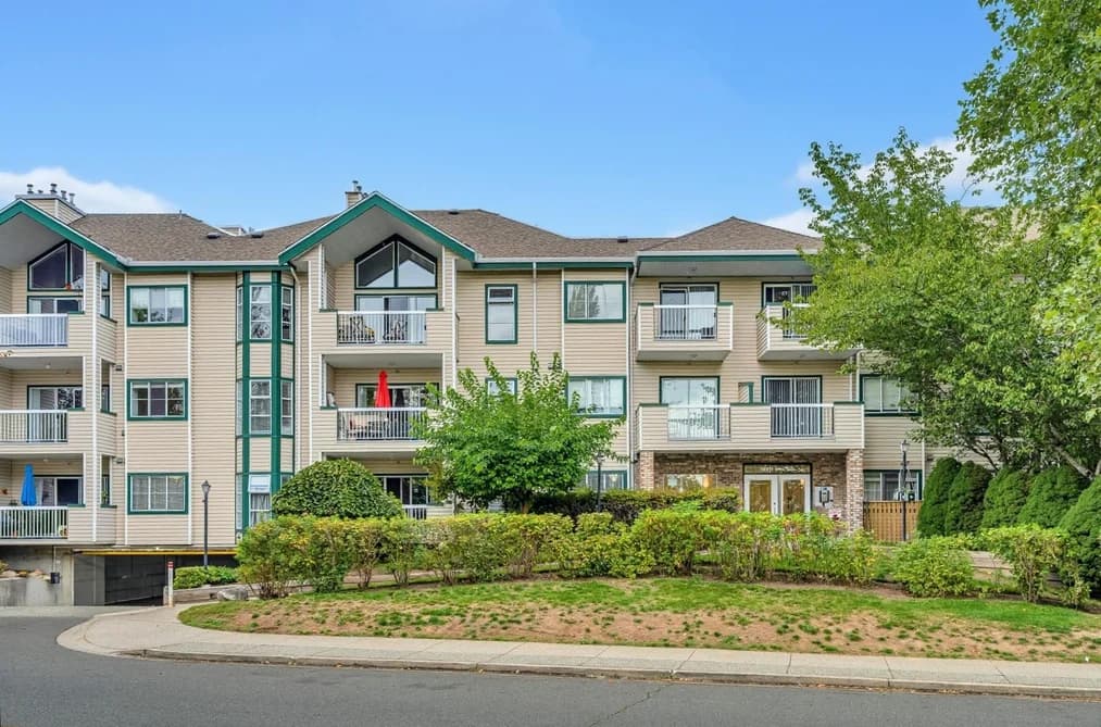 219 13911 70 AVENUE, Surrey, BC — Residential for Sale - Photo 2