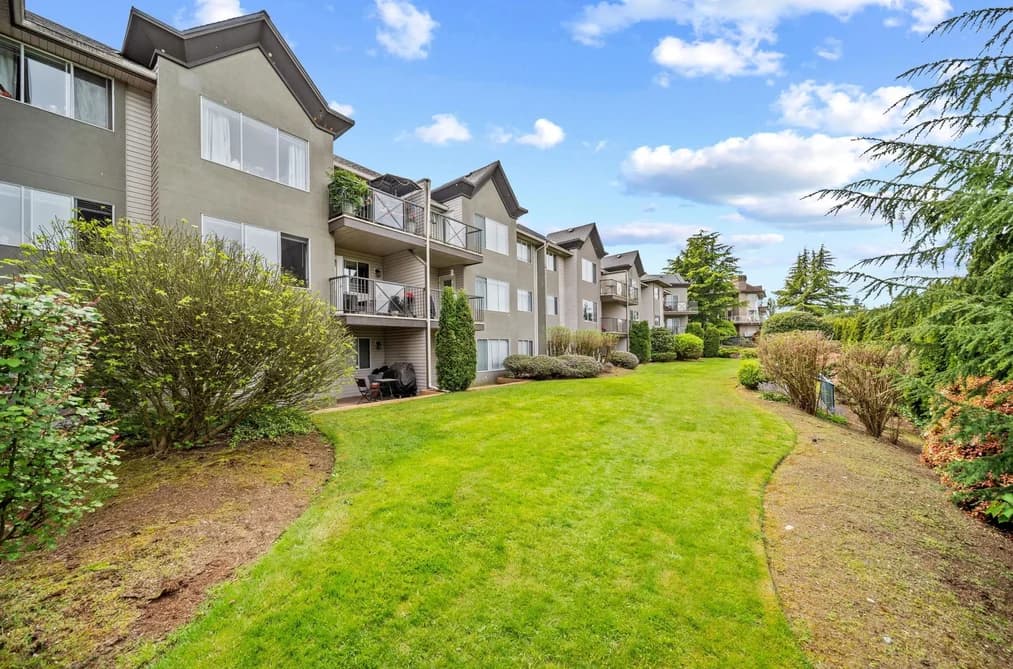 219 32725 GEORGE FERGUSON WAY, Abbotsford, BC — Residential for Sale - Photo 2