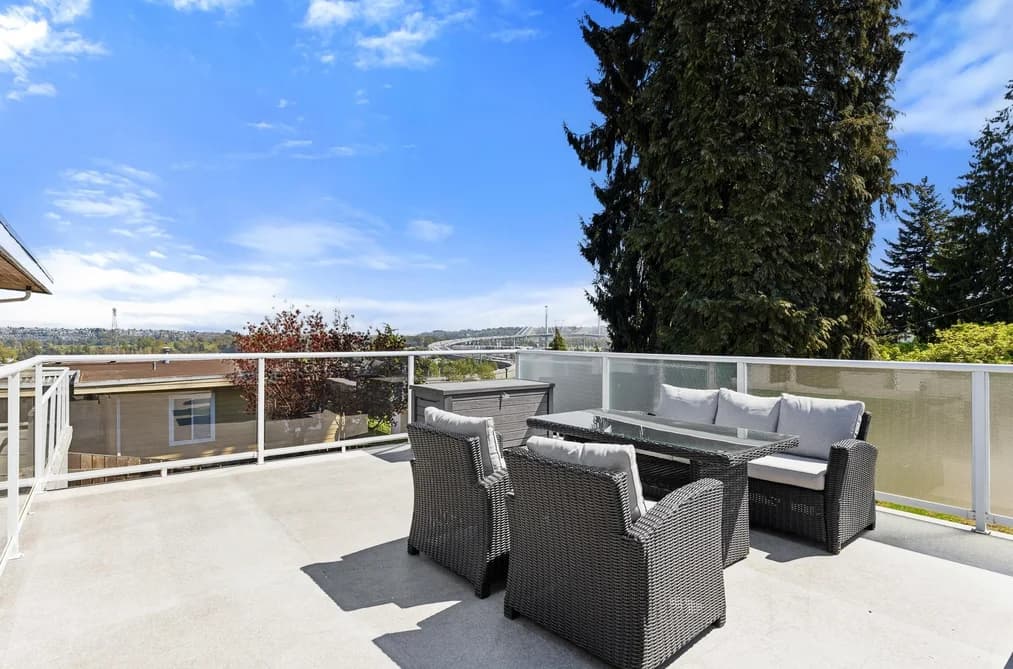 2190 HILLSIDE AVENUE, Coquitlam, BC — Residential for Sale - Main Photo