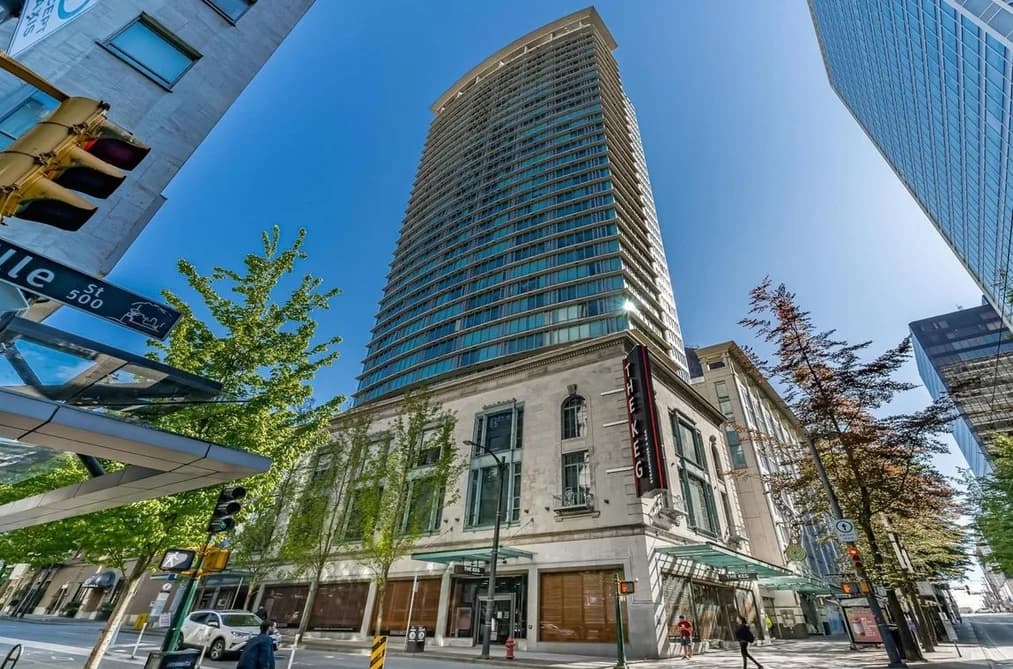 21XX 610 GRANVILLE STREET, Vancouver BC V6C 3T3 - Photo 1