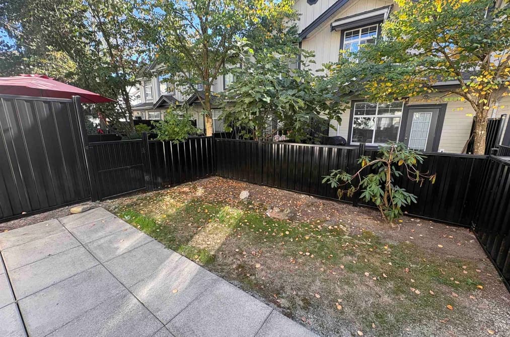 22 16588 FRASER HIGHWAY, Surrey, BC — Residential for Sale - Photo 2
