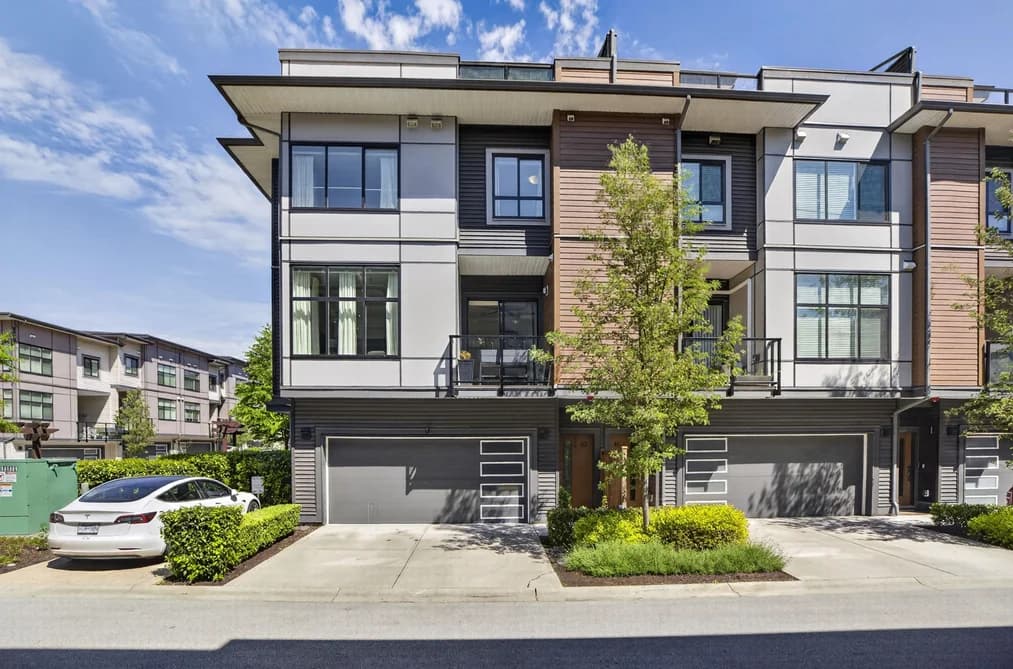 22 20852 78B AVENUE, Langley, BC — Residential for Sale - Main Photo