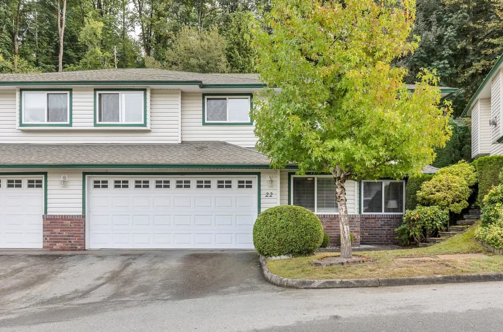 22 34250 HAZELWOOD AVENUE, Abbotsford, BC — Residential for Sale - Main Photo