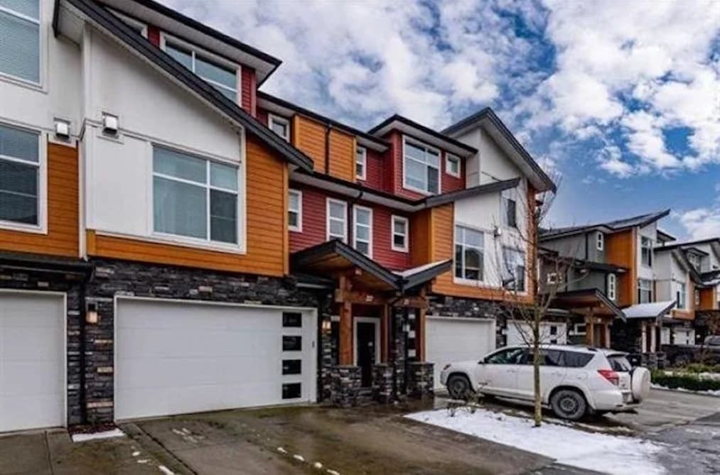 22 46570 MACKEN AVENUE, Chilliwack, BC — Residential for Sale - Photo 2