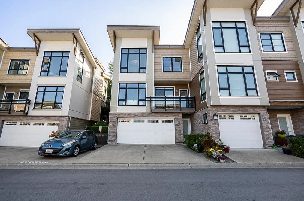 22 9989 E BARNSTON DRIVE, Surrey, BC — Residential for Sale - Photo 2
