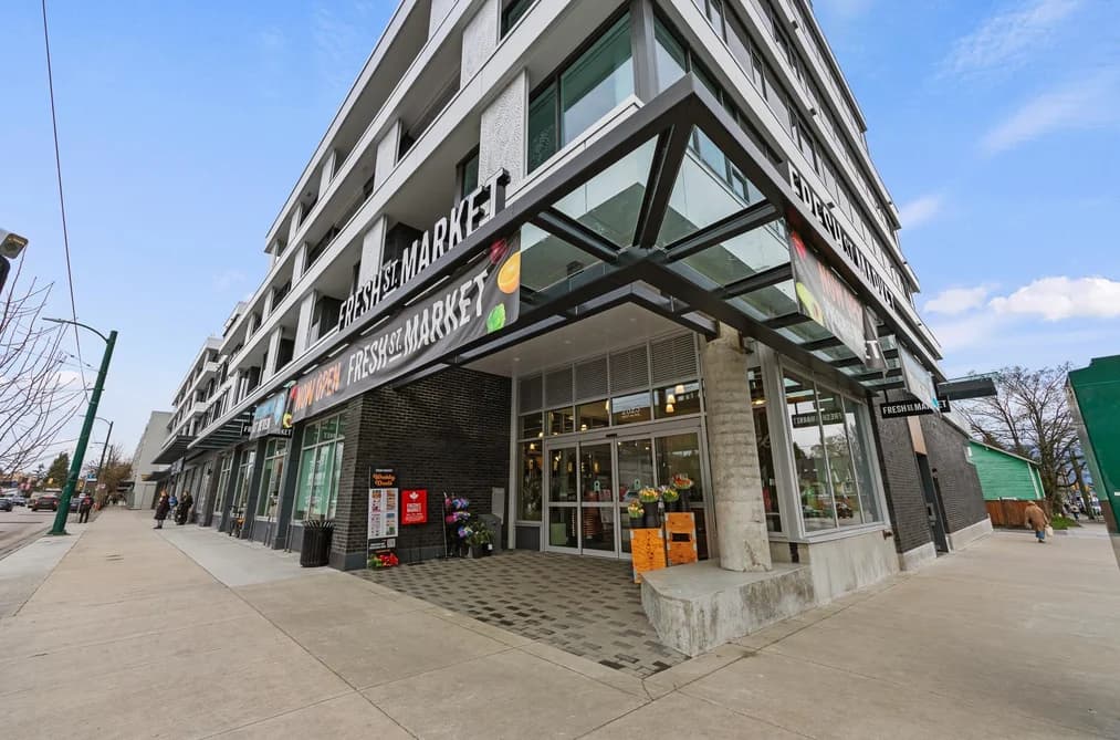 220 1981 MACDONALD STREET, Vancouver, BC — Residential for Sale - Photo 2