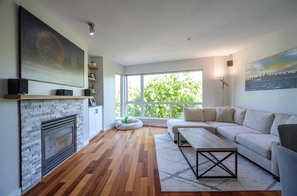 220 676 W 6TH AVENUE, Vancouver, BC — Residential for Sale - Photo 2