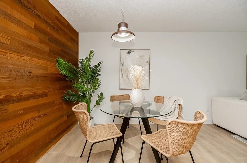 220 7055 WILMA STREET, Burnaby, BC — Residential for Sale - Photo 2