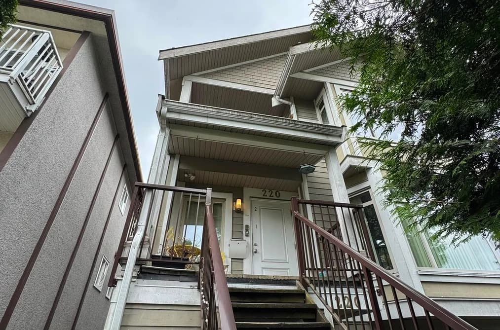 220 E 15TH AVENUE, Vancouver, BC — Residential for Sale - Main Photo