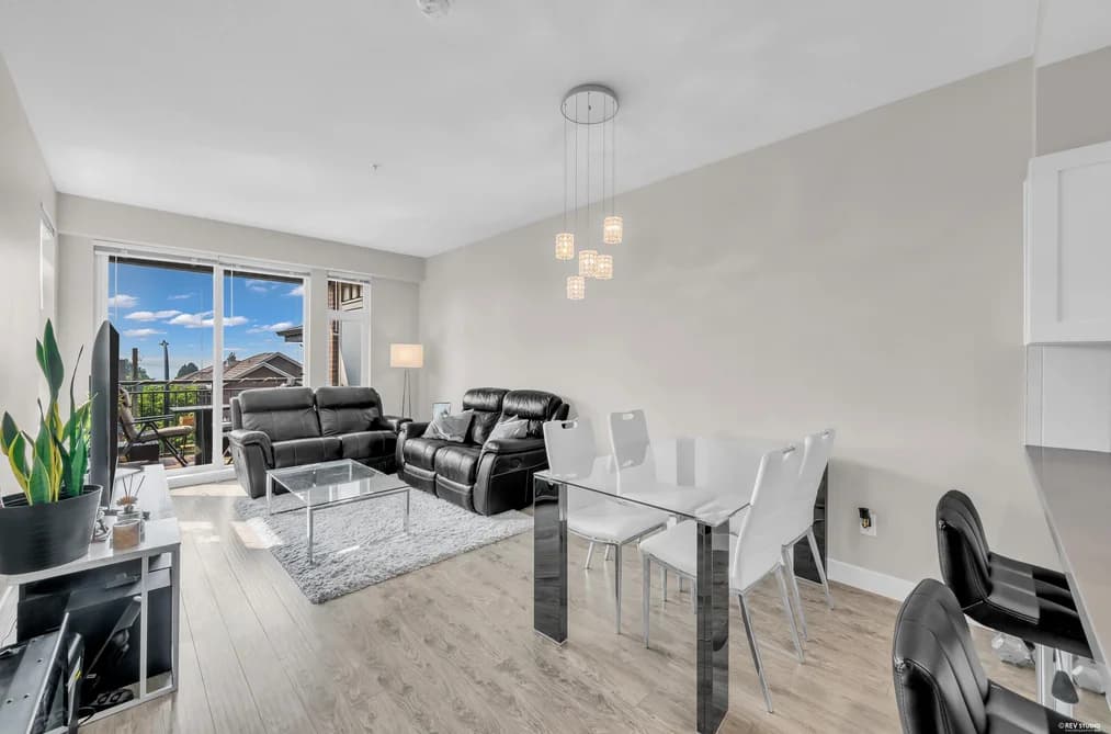 2201 963 CHARLAND AVENUE, Coquitlam, BC — Residential for Sale - Main Photo