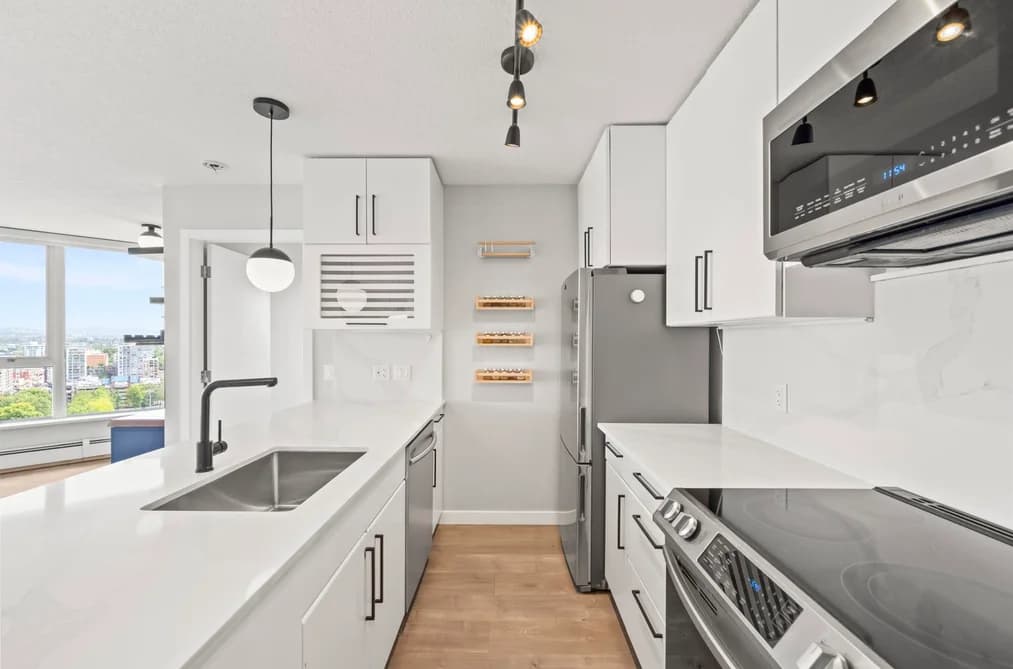 2202 689 ABBOTT STREET, Vancouver, BC — Residential for Sale - Photo 2
