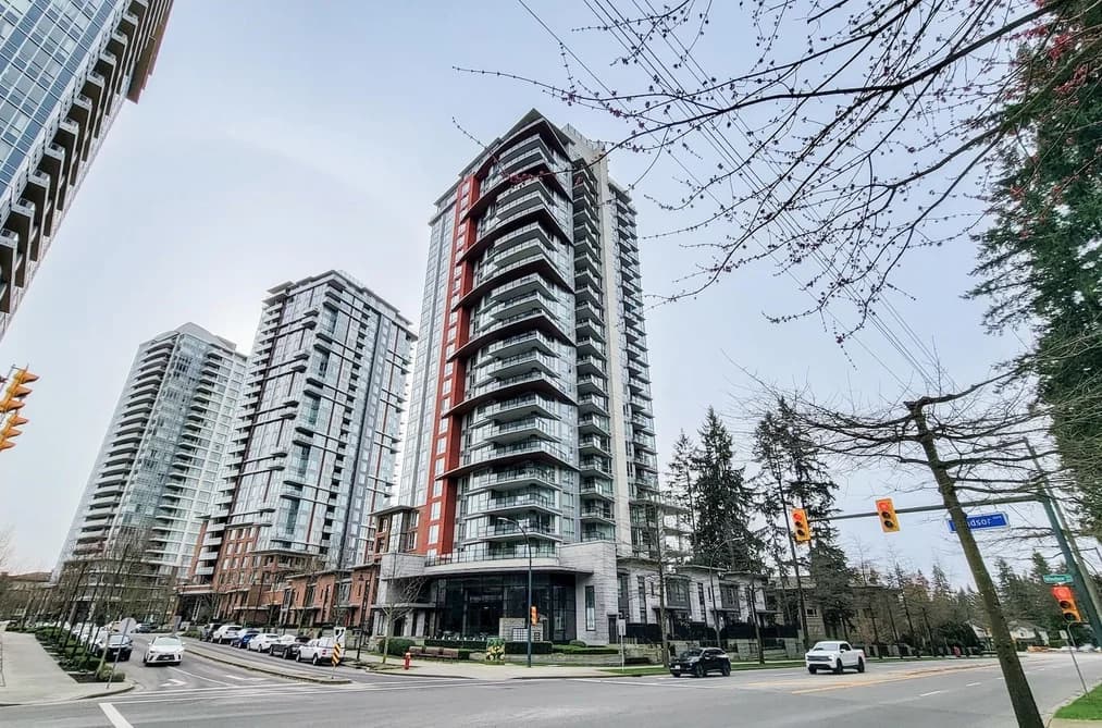 2204 3096 WINDSOR GATE, Coquitlam, BC — Residential for Sale - Photo 2