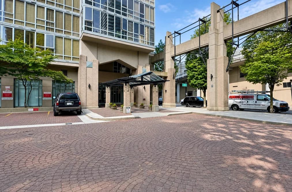 2204 950 CAMBIE STREET, Vancouver, BC — Residential for Sale - Photo 2