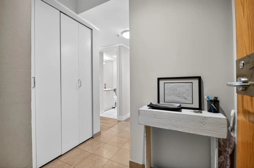 2205 1200 ALBERNI STREET, Vancouver, BC — Residential for Sale - Photo 2