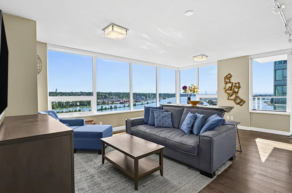 2205 908 QUAYSIDE DRIVE, New Westminster, BC — Residential for Sale - Main Photo