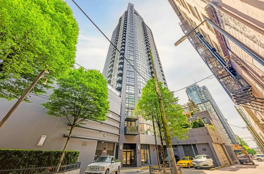 2206 1199 SEYMOUR STREET, Vancouver, BC — Residential for Sale - Photo 2