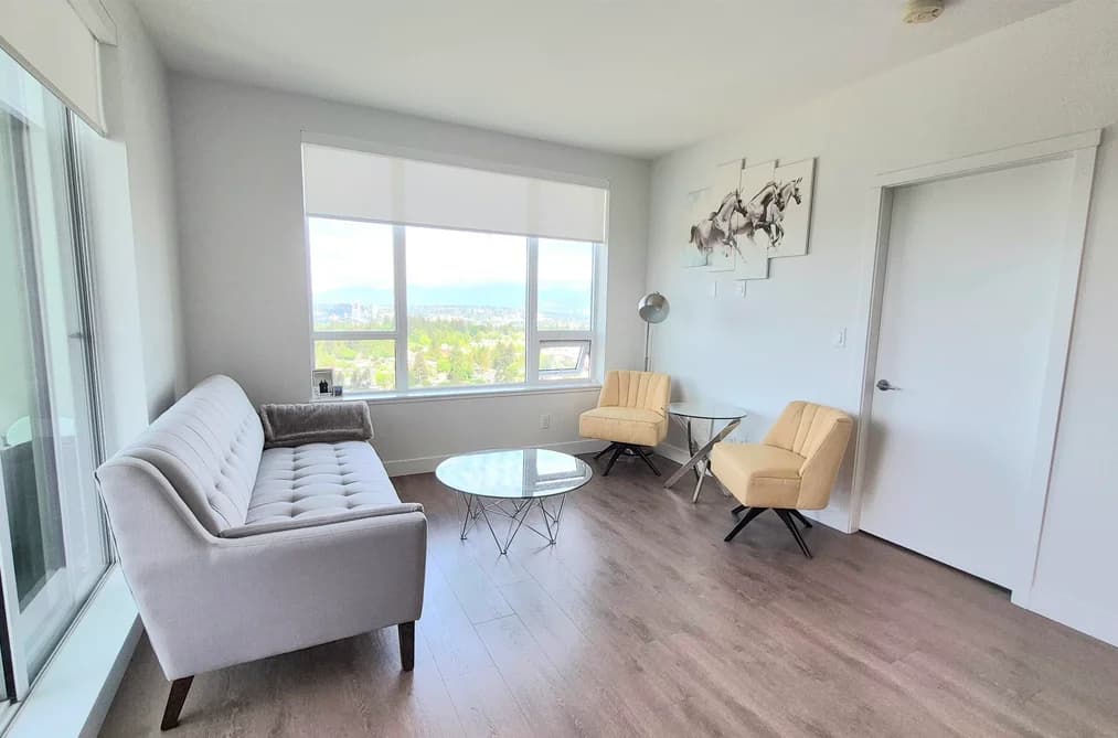 2207 13359 OLD YALE ROAD, Surrey, BC — Residential for Sale - Photo 2