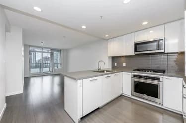 Condo for sale at 2207 3093 Windsor Gate Coquitlam British Columbia - MLS: R3146014