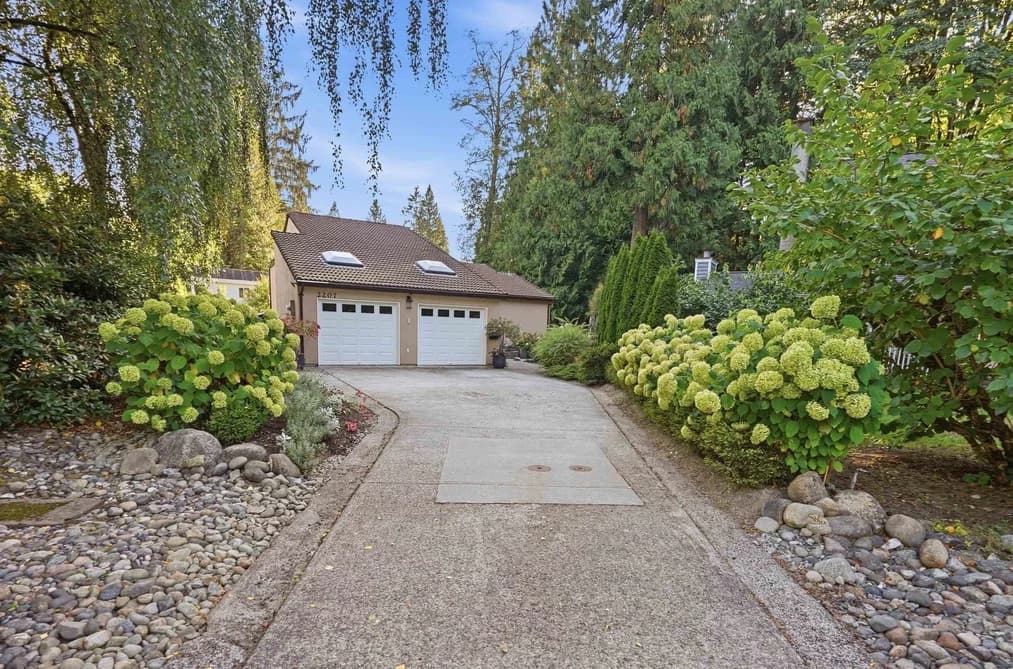 2207 TANAGER PLACE, North Vancouver, BC — Residential for Sale - Photo 2