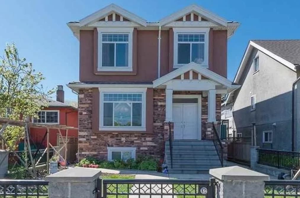 2208 E 41ST AVENUE, Vancouver, BC — Residential for Sale - Main Photo