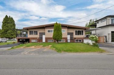 Duplex for sale at 2211 Beaver Street Abbotsford British Columbia - MLS: R3130063