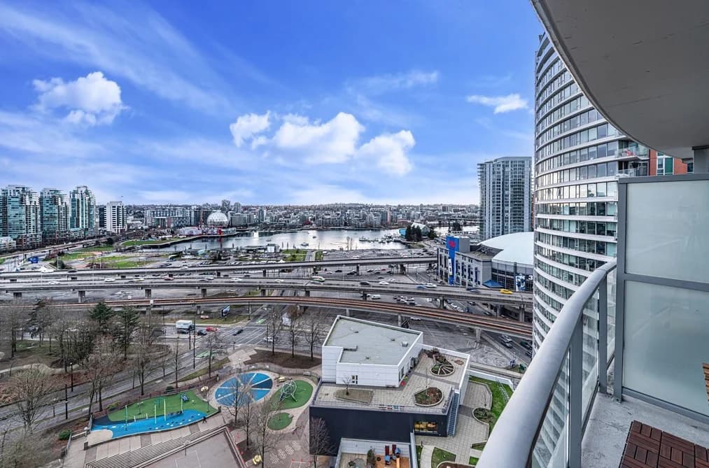 2209 58 KEEFER PLACE, Vancouver, BC — Residential for Sale - Photo 2