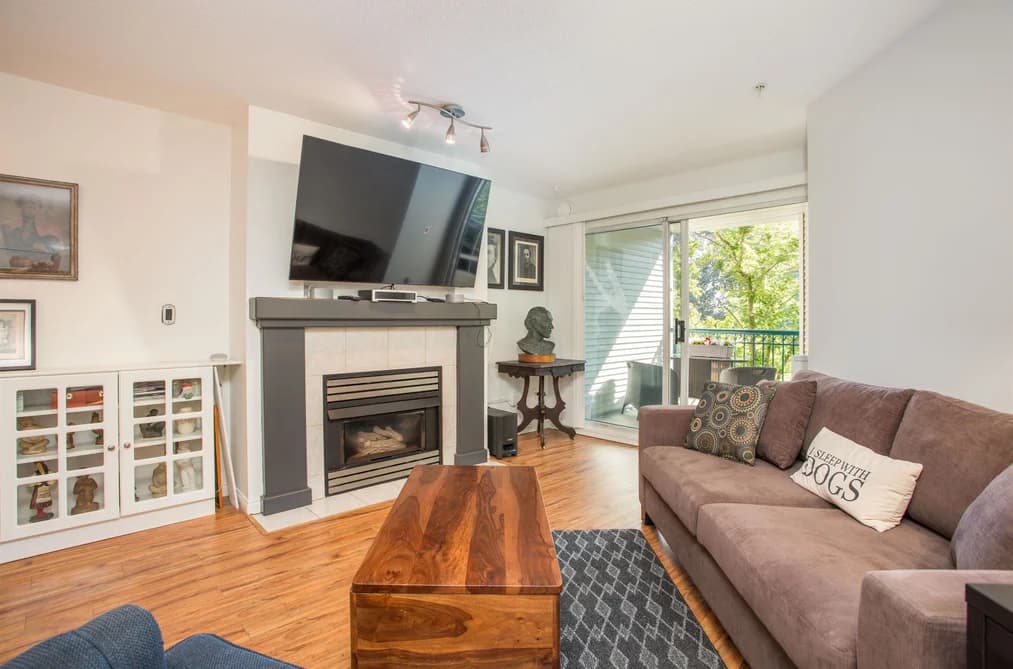 221 19528 FRASER HIGHWAY, Surrey, BC — Residential for Sale - Photo 2