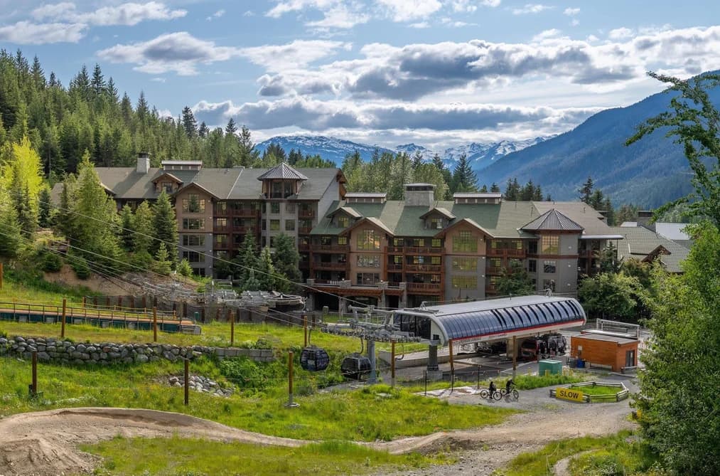 221 2202 GONDOLA WAY, Whistler, BC — Residential for Sale - Main Photo