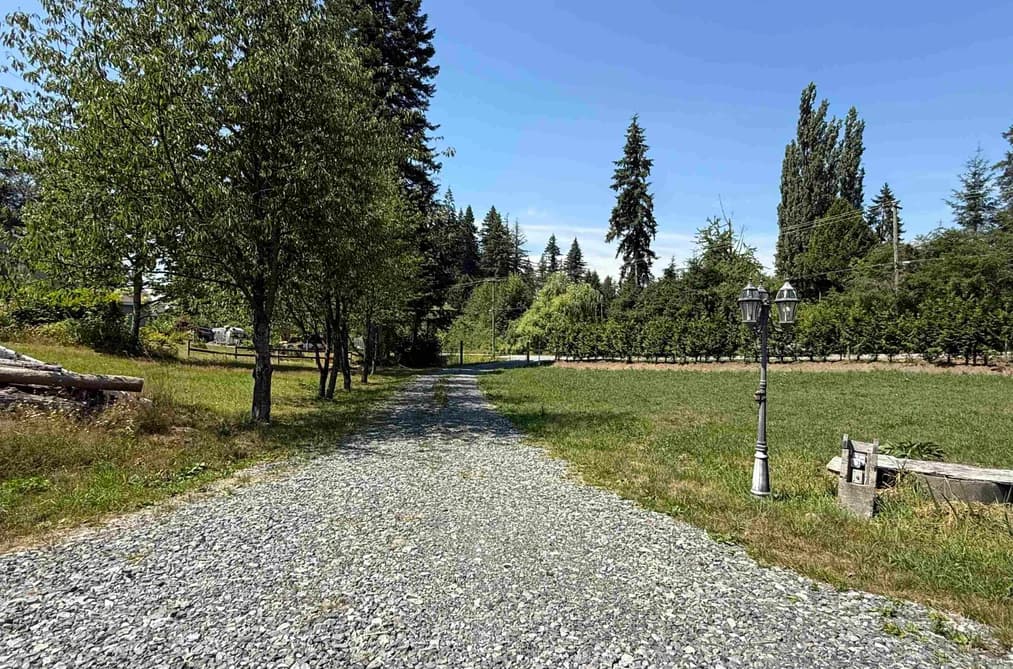 22134 96 AVENUE, Langley, BC — Residential for Sale - Photo 2