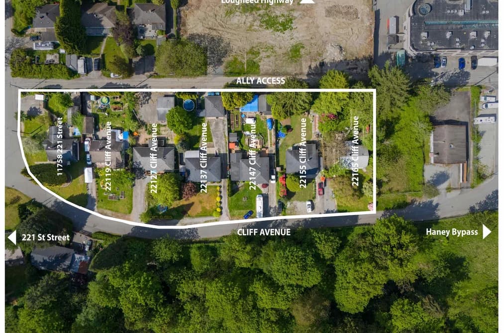 22137 CLIFF AVENUE, Maple Ridge, BC — Land for Sale - Photo 2