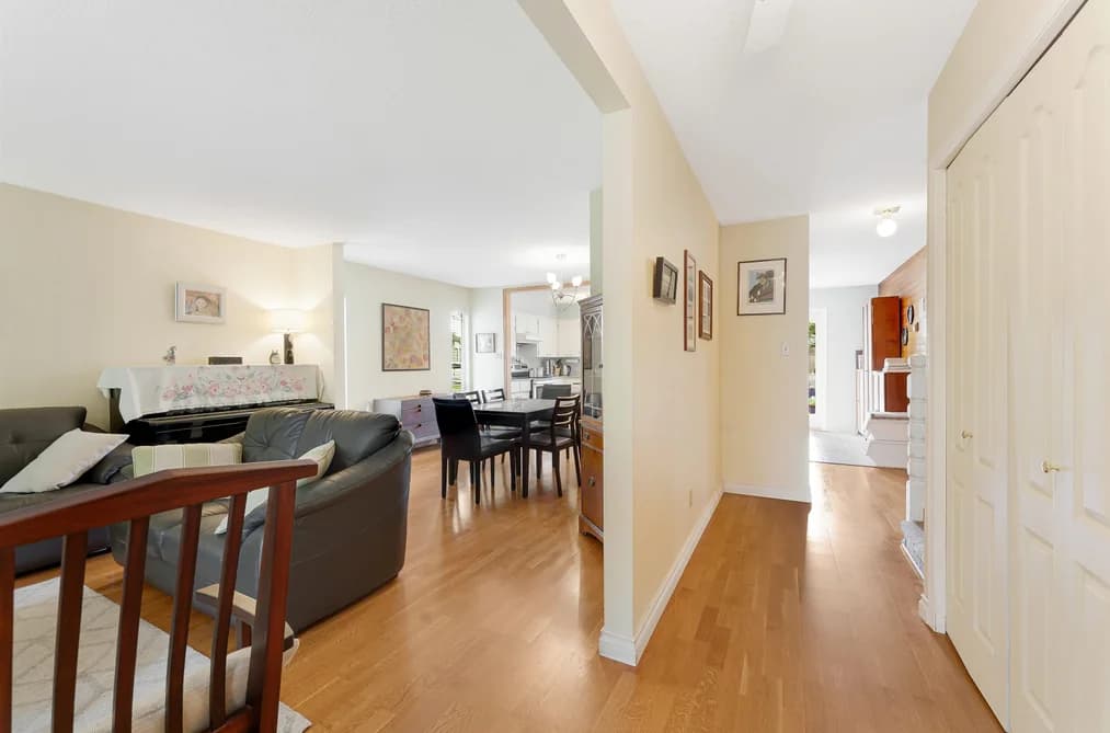 2215 153A STREET, Surrey, BC — Residential for Sale - Photo 2