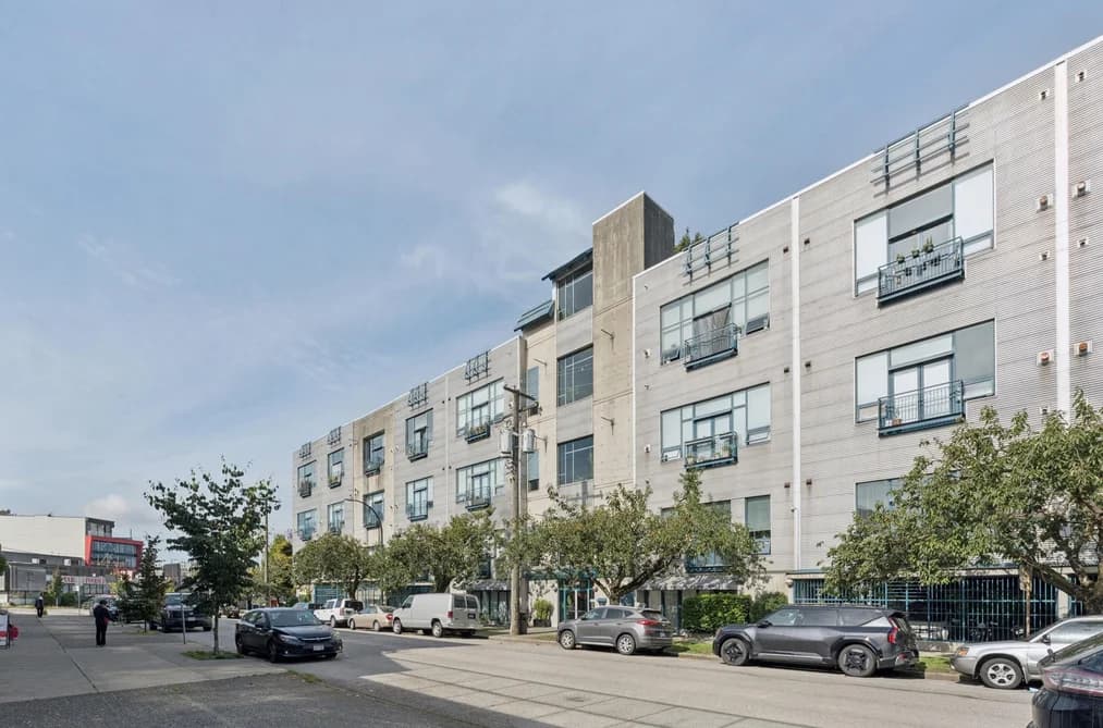 222 - 2001 Wall Street, Vancouver, BC - MLS: R3179481 - Photo 1 222 - 2001 Wall Street, Vancouver, BC - MLS: R3179481 - Photo 1