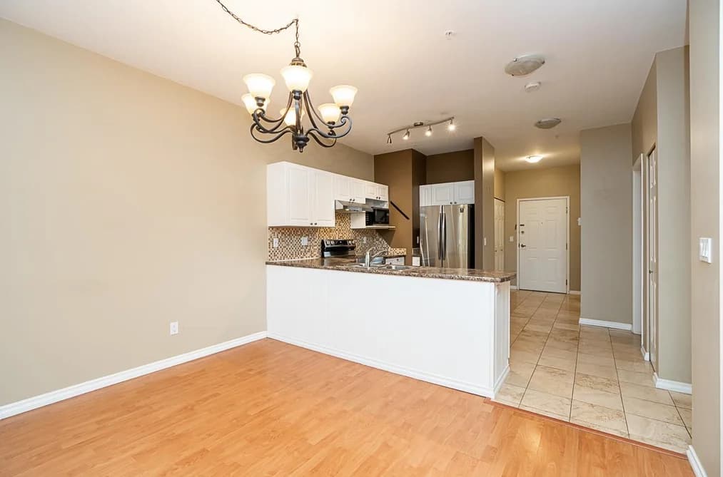 222 2109 ROWLAND STREET, Port Coquitlam, BC — Residential for Sale - Photo 2