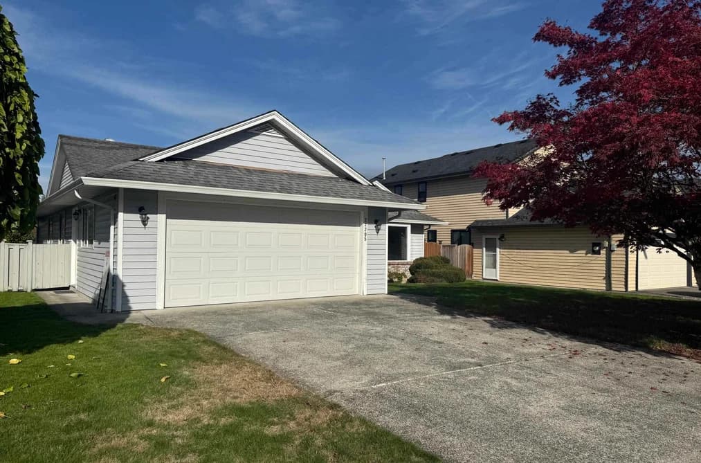 22205 126 AVENUE, Maple Ridge, BC — Residential for Sale - Main Photo