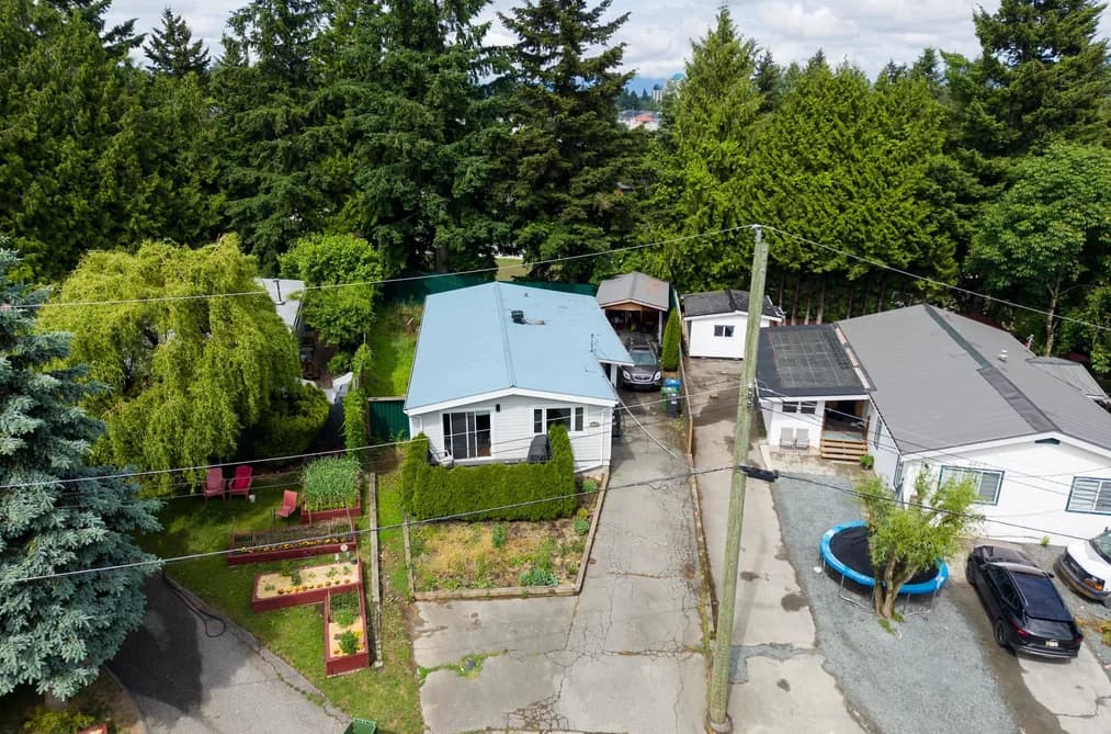 2225 CRYSTAL COURT, Abbotsford, BC — Residential for Sale - Main Photo