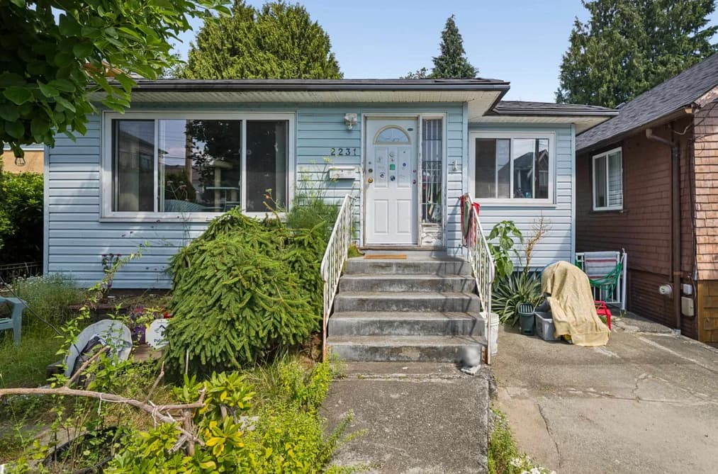 2231 E 25TH AVENUE, Vancouver, BC — Residential for Sale - Main Photo